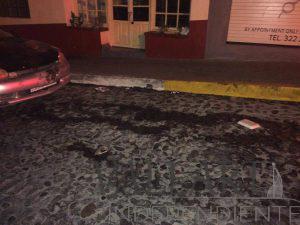 INSOPORTABLE OLOR A ORINA EN LAS CALLES DEL CENTRO DE VALLARTA.