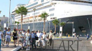 NUEVE DE CADA DIEZ CRUCERISTAS DESEAN REGRESAR A PUERTO VALLARTA. 1 NUEVE DE CADA DIEZ CRUCERISTAS DESEAN REGRESAR A PUERTO VALLARTA.