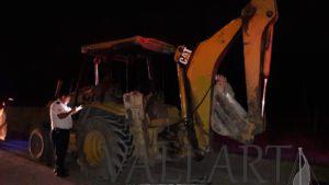 Prensado y fracturado tras chocar contra una máquina sin luces