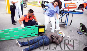 ATROPELLA A MOTOCICLISTA Y LO DEJA ABANDONADO