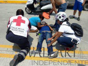 Por descuido choca contra una camioneta 1 Por descuido choca contra una camioneta