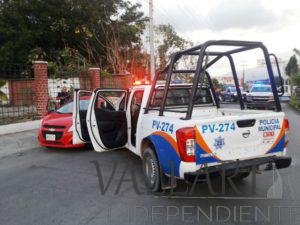 ‘Levantan’ a policía vial y los detienen