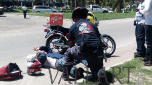 Motociclista resulta lesionado en accidente vial