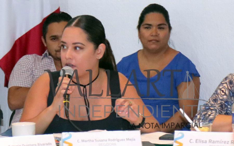 Transparencia niega a regidora información sobre licencias en 'zona romántica'