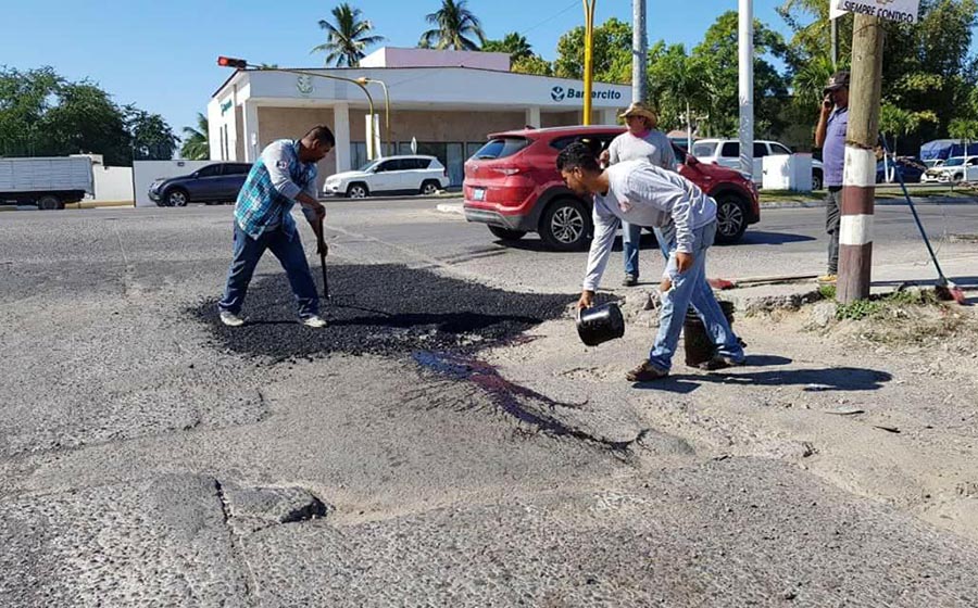 Realizan ‘bacheo emergente’ en la Medina Ascencio 1 Realizan ‘bacheo emergente’ en la Medina Ascencio