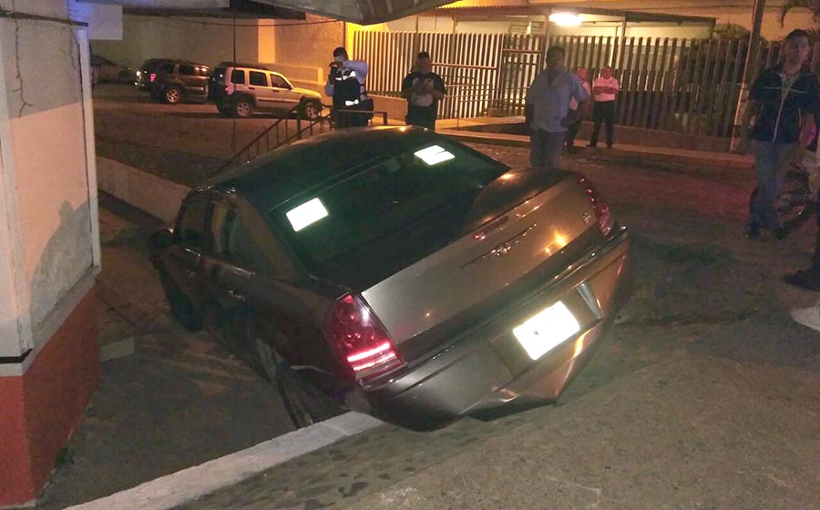 Encarcelado por perder el control y chocar en la avenida Francisco Medina Ascencio 2 Encarcelado por perder el control y chocar en la avenida Francisco Medina Ascencio