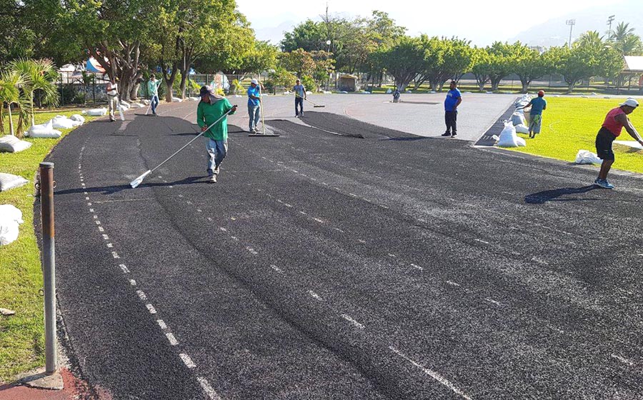 Pista de tartán de la Agustín Flores Contreras lleva ‘buen tiempo’