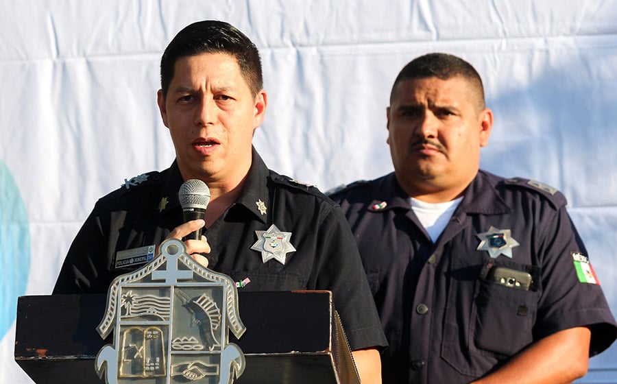 Entregan ascensos a elementos de seguridad y vialidad