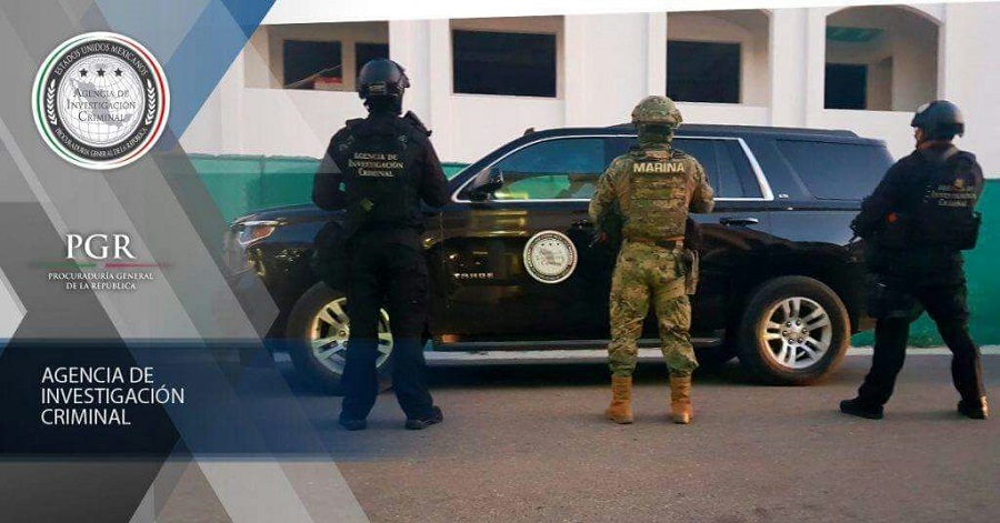 Marinos y PGR atrapan a presunto integrante de grupo criminal 1 Marinos y PGR atrapan a presunto integrante de grupo criminal