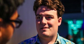Por qué Palmer Luckey, el fundador de Oculus, abandonó la empresa que él mismo creó y cómo puso en problemas a Facebook