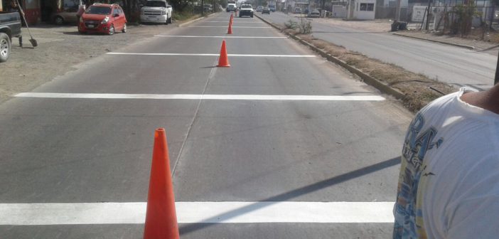 TRAS TERRIBLE ACCIDENTE; COLOCAN TOPES EN CRUCERO DE LAS JUNTAS.