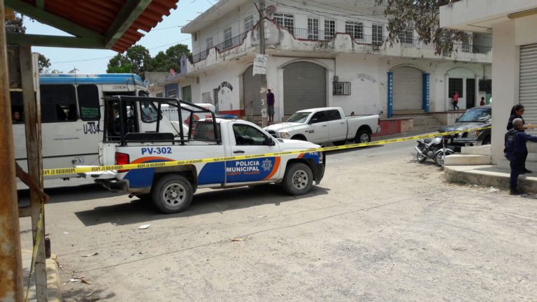 Lo encontraron sin vida en la colona Villas del Real.