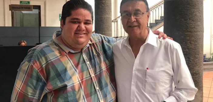 Alcalde de Cabo Corrientes presume en redes sociales que se pondrá a dieta