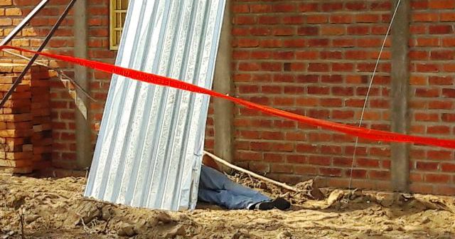 Se mata al caer de un tejado en El Zancudo