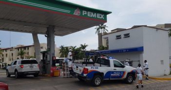 Asaltan gasolinera de Versalles... Otra vez