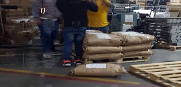 Agentes federales aseguran leche ‘pirata’