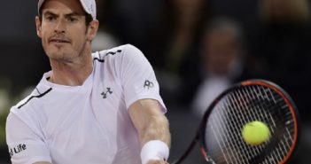 Murray y Federer avanzan a cuartos en Wimbledon; Nadal queda fuera