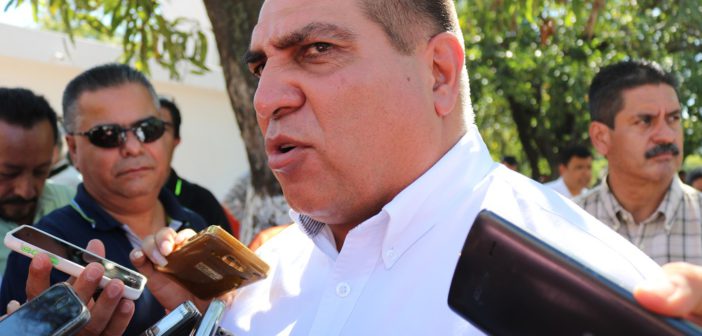 “Queremos que entre Uber”, dice Arturo Dávalos