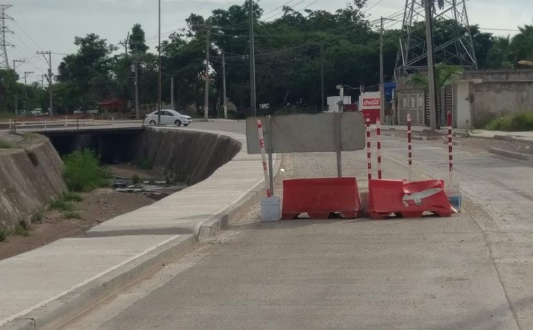 Exigen que culmine construcción de la Avenida México