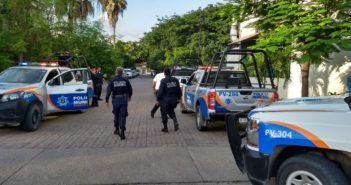 En Jardines Vallarta, atrapan vecinos a ladrón