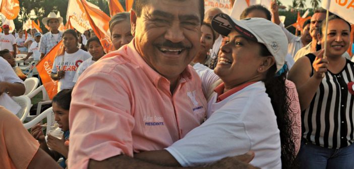 'Premian' a Adrián Guerra con diputación plurinominal