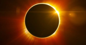 ¡Cuidado! Ver el eclipse sin equipo adecuado puede provocar ceguera