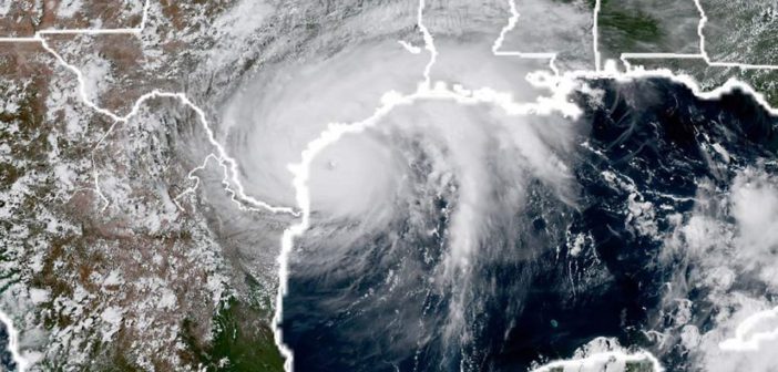 ‘Harvey’ se debilita; ya es categoría 1