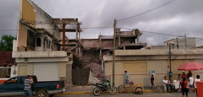 Agradecen comerciantes labores en “La Batalla”