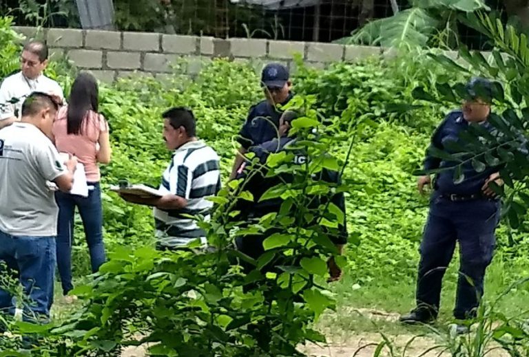 Hallan cadáver en la colonia Villa de Guadalupe (galería de fotos)