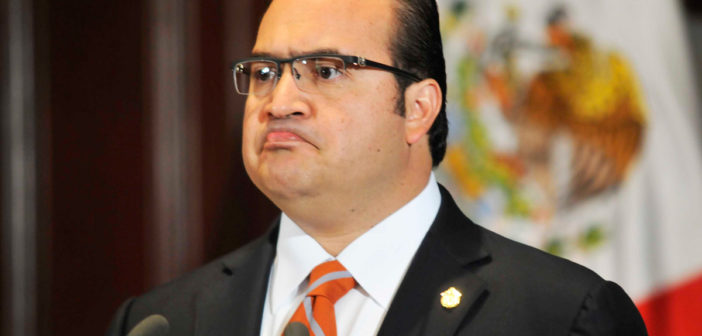 Desvíos de ex-gobernadores alcanzan para reconstrucción tras sismo