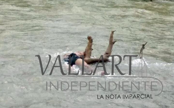 Flota cadáver en el río Pitillal