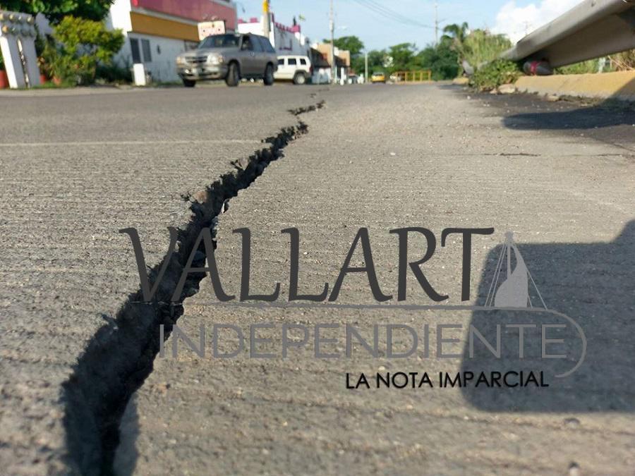 Municipio 'parcha' avenida Los Poetas