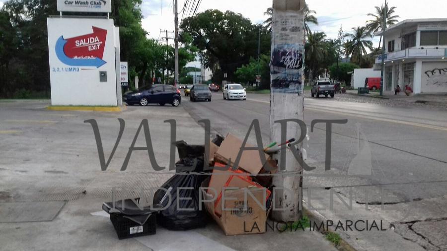 Denuncian vallartenses cúmulos de basura en la vía pública 2 Denuncian vallartenses cúmulos de basura en la vía pública