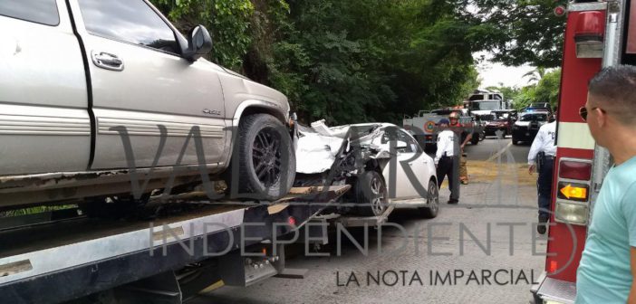 Choque frontal deja nueve lesionados