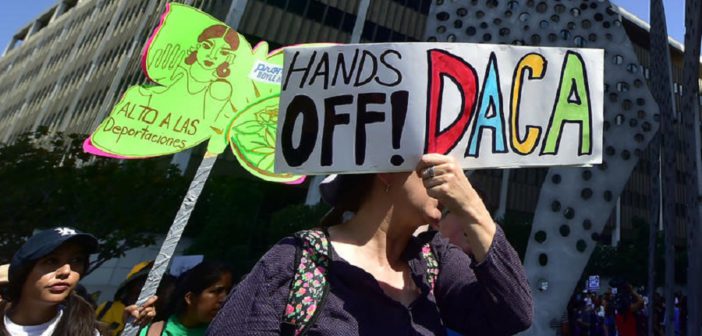 Convoca Aristóteles Sandoval a apoyar a ‘dreamers’