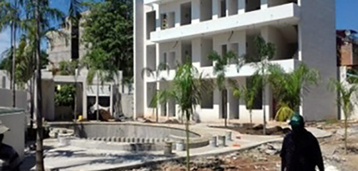 Clausuran construcción de tres hoteles en Compostela