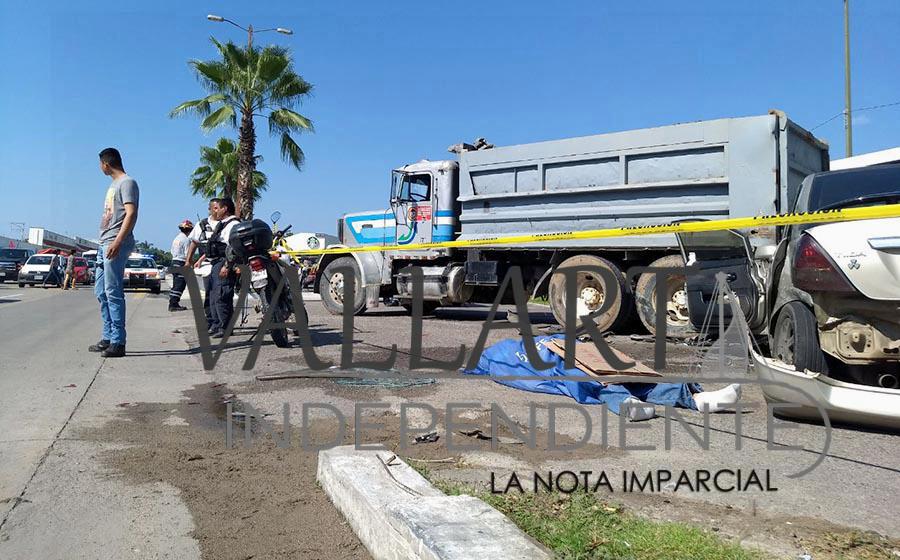 Conductor pierde la vida en el ‘crucero de la muerte’