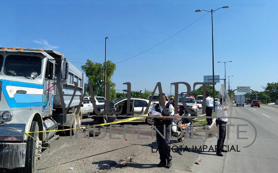Conductor pierde la vida en el ‘crucero de la muerte’