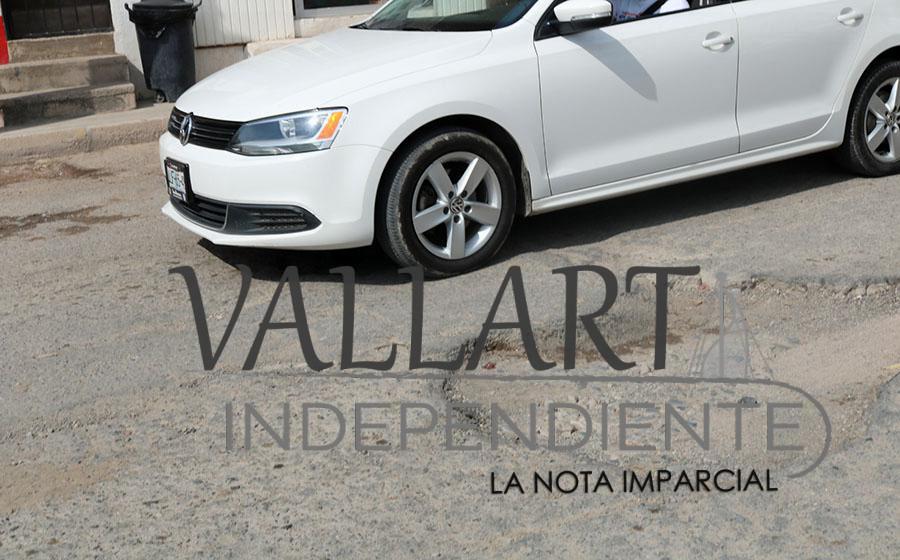 Acceso al Hospital Regional parece ‘zona de guerra’ 3 Acceso al Hospital Regional parece ‘zona de guerra’