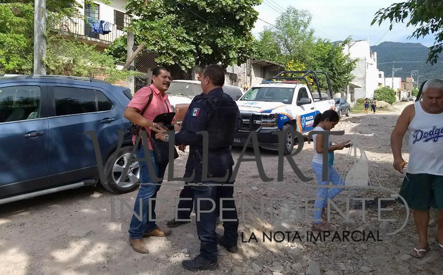 Localizan cadáver en Puerto Vallarta; traería el ‘tiro de gracia’ (VIDEO) 3 Localizan cadáver en Puerto Vallarta; traería el ‘tiro de gracia’ (VIDEO)