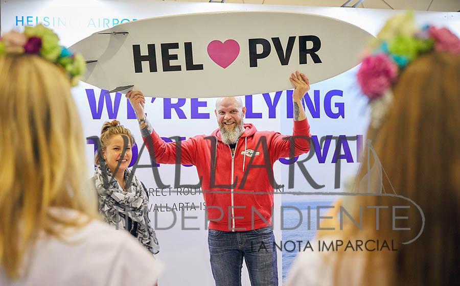 La espera terminó, aterriza en Puerto Vallarta el avión más moderno del mundo