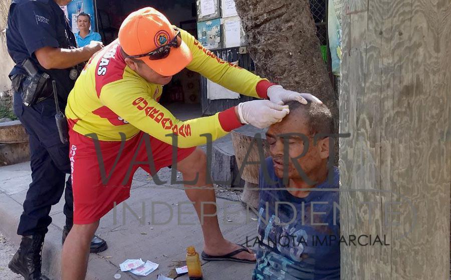 Lo atrapan, amarran, golpean, pero logra escapar