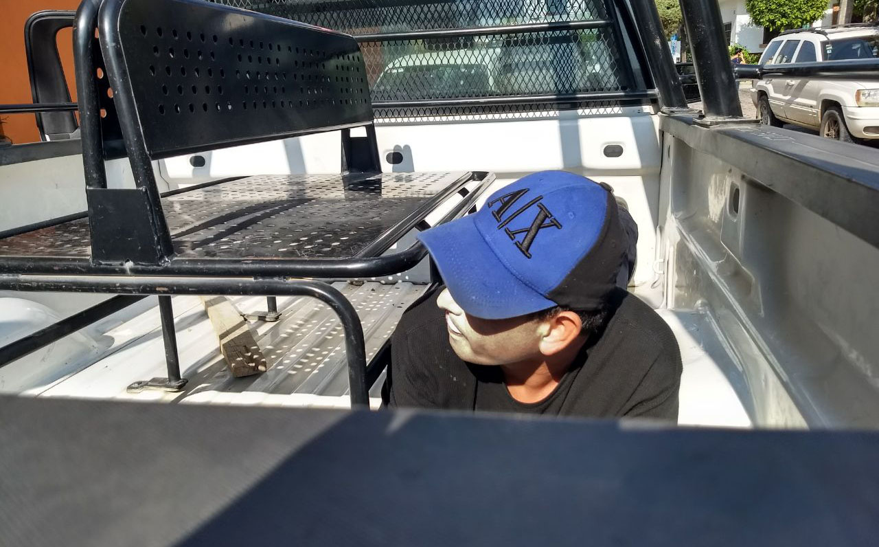 Detienen a presunto ladrón en la colonia Versalles