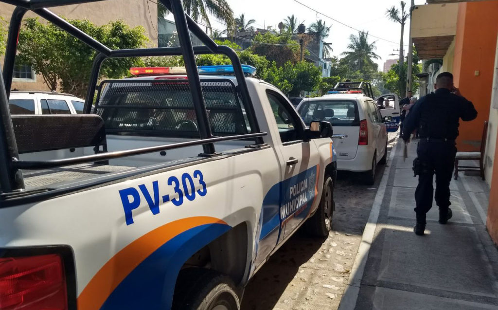 Detienen a presunto ladrón en la colonia Versalles