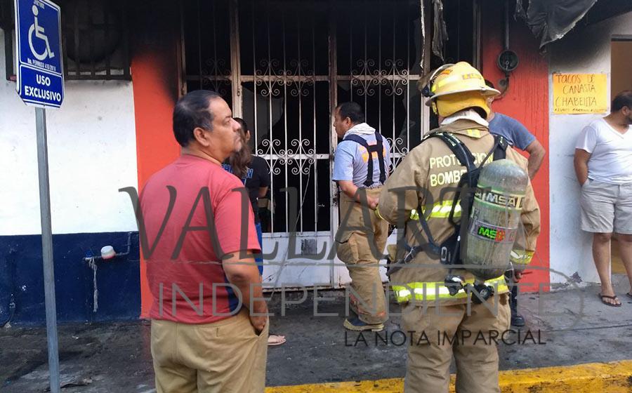 Lo pierde todo en un instante; se incendia su fonda