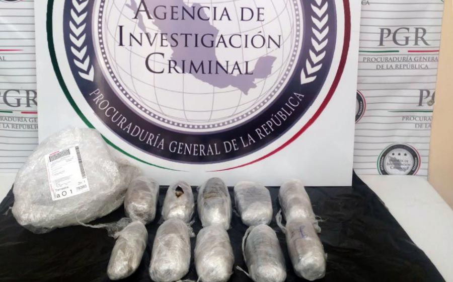 Aseguran federales más de siete kilos de goma de opio