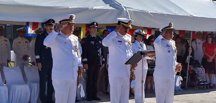 Formalizan cambio de mandos en la Octava Zona Naval