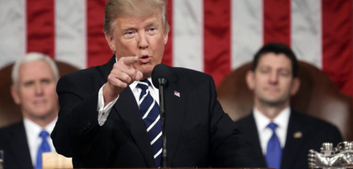 Defiende Donald Trump construcción de muro por 'dreamers'