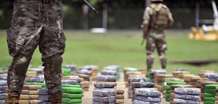 Con criminales, no diálogo, sólo el lenguaje de la ley, dice Meade