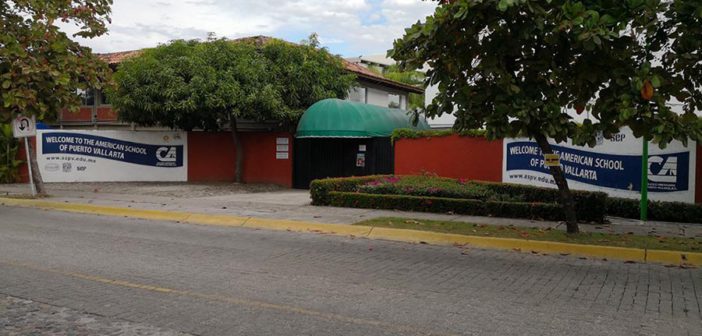 Denuncian al Colegio Americano por plaga de piojos